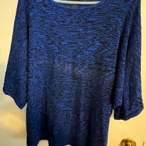 Mangle blue 3/4 sleeve pullover 100% acrylic light weight sweater